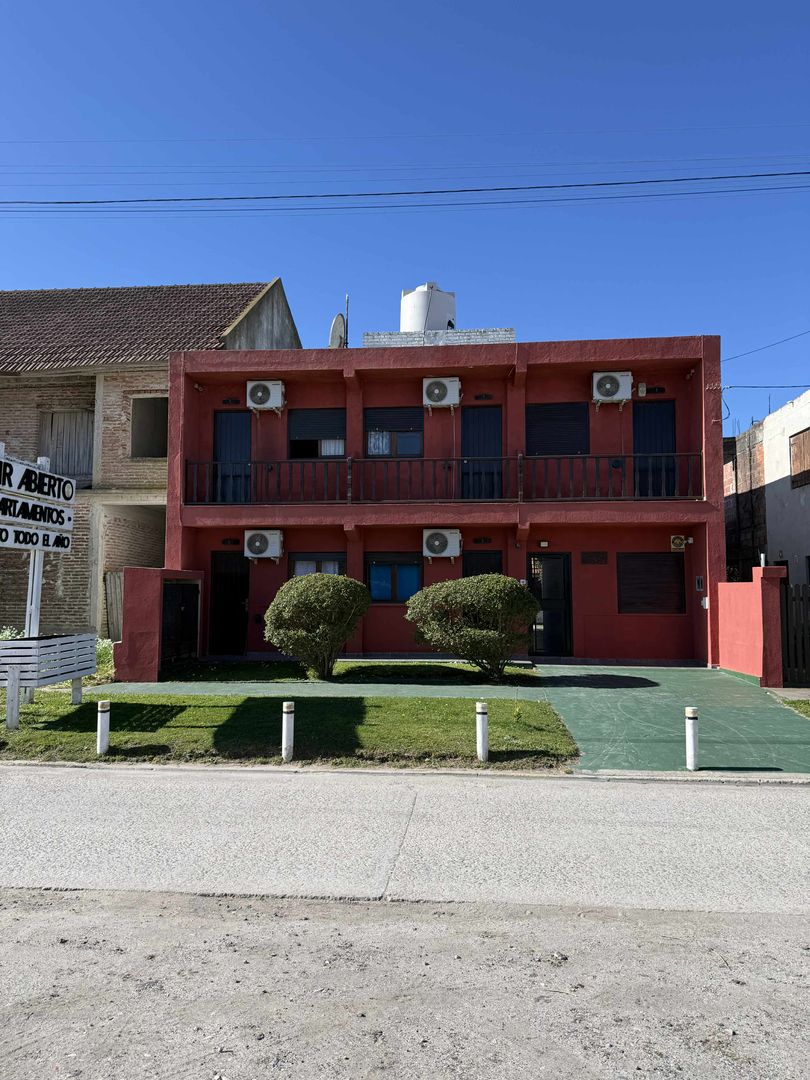 VENTA - COMPLEJO HOTELERO DE 7 APARTAMENTOS