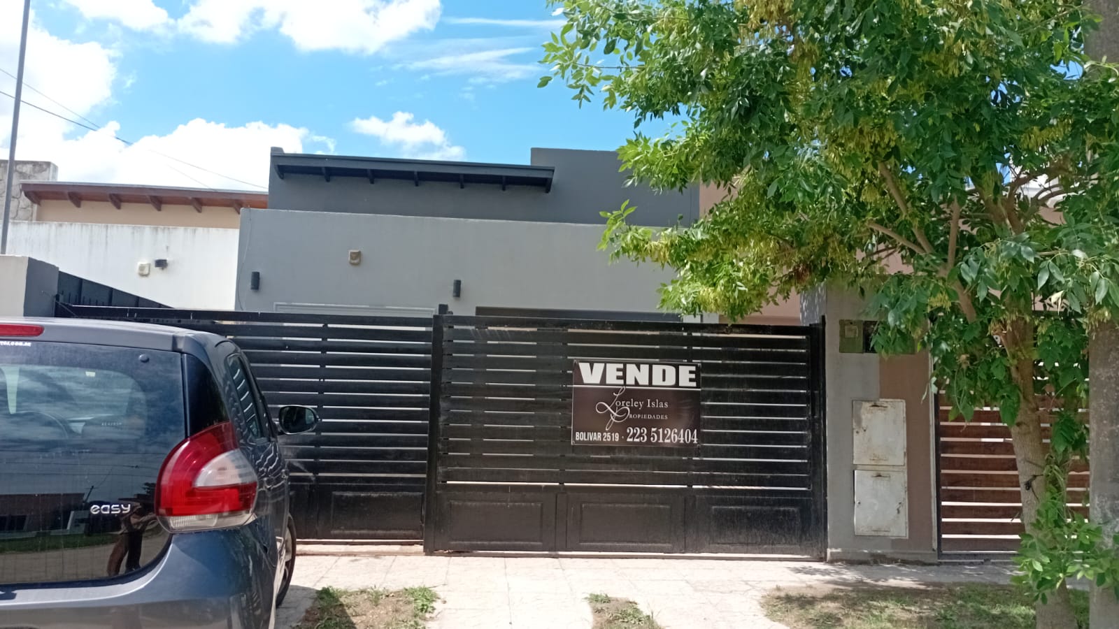 CASA 4 AMB. PATIO,PISCINA,ENTRADA AUTO