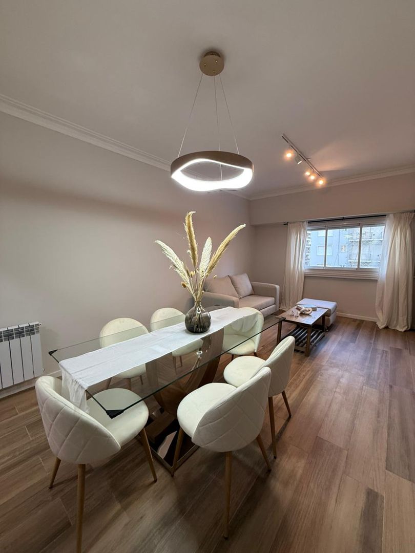 3 AMBIENTES EXTERNO BALCON SALIENTE