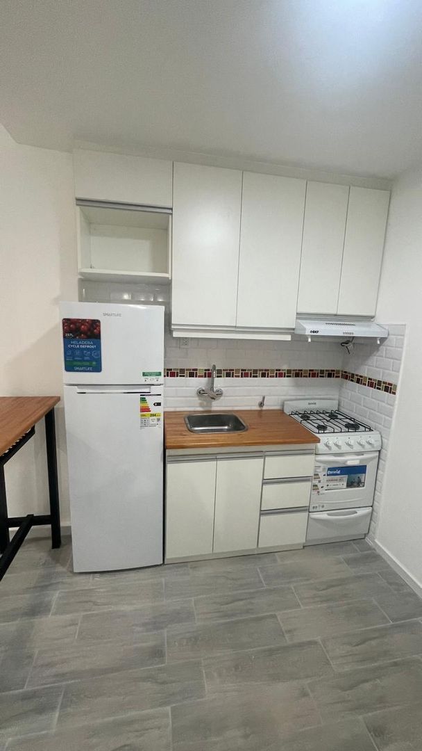 Venta 1 ambiente contra frente con balcón