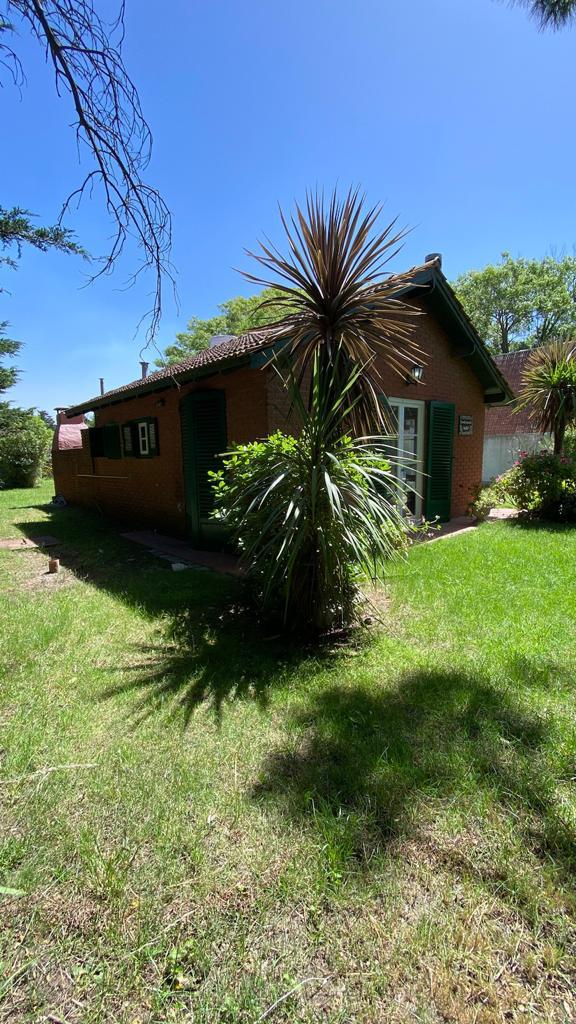 En venta casa 2 amb lote 720 mts  en Mar Chiquita