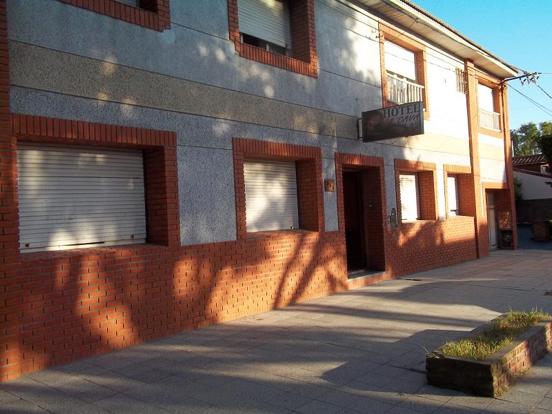 HOTEL EN VENTA EN MIRAMAR CENTRICO A RECICLAR 