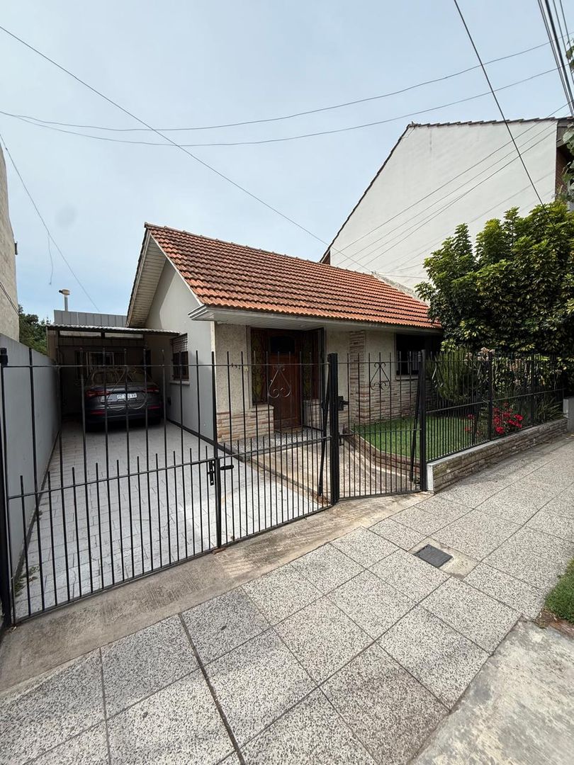 Chalet en PH independiente al frente