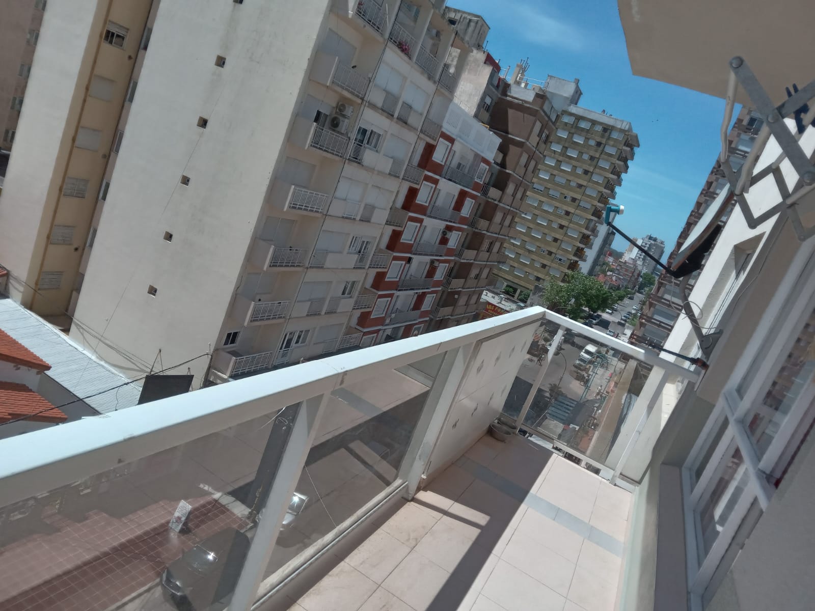 VENTA DEPARTAMENTO EN EDIFICIO PLAYA 2 MIRAMAR