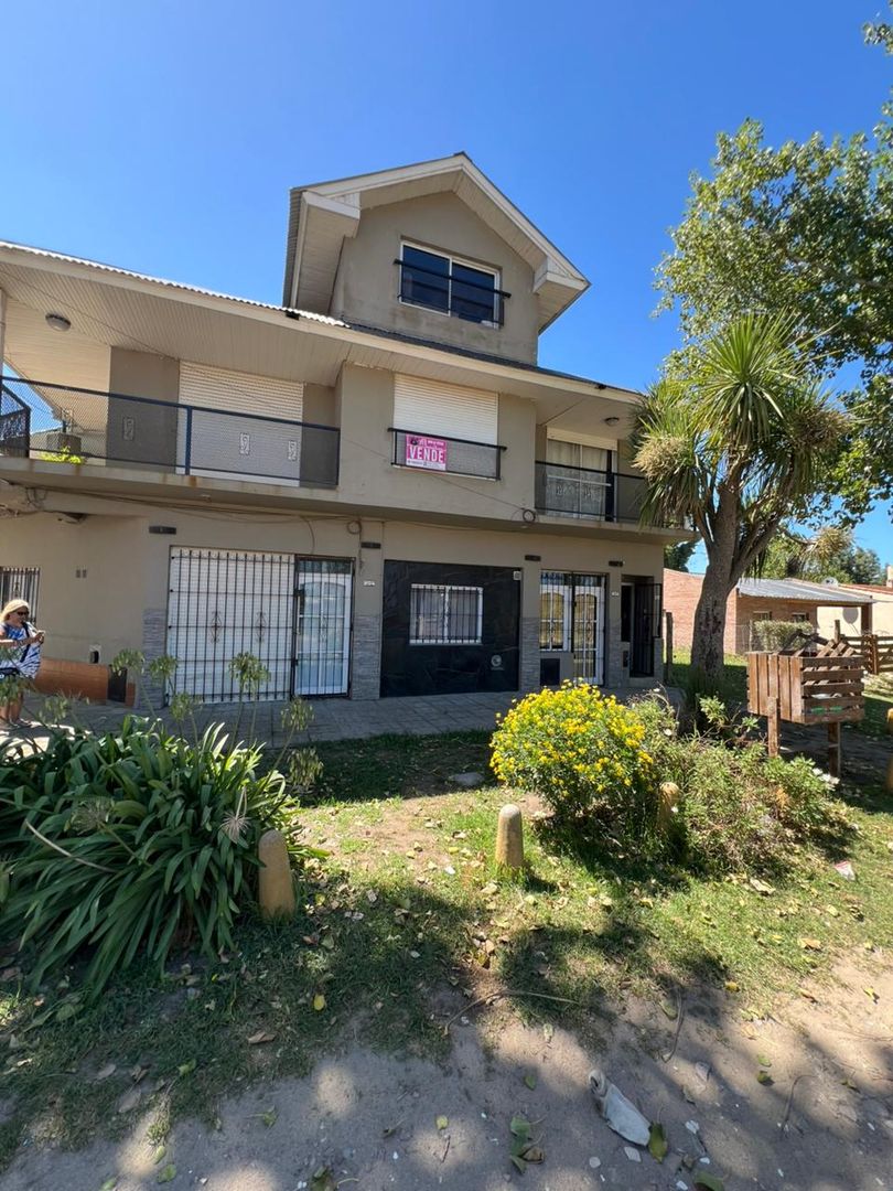 DEPARTAMENTO 5 AMBIENTES EN VENTA