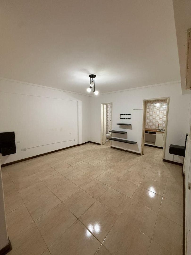 Departamento 1 ambiente al Cfte