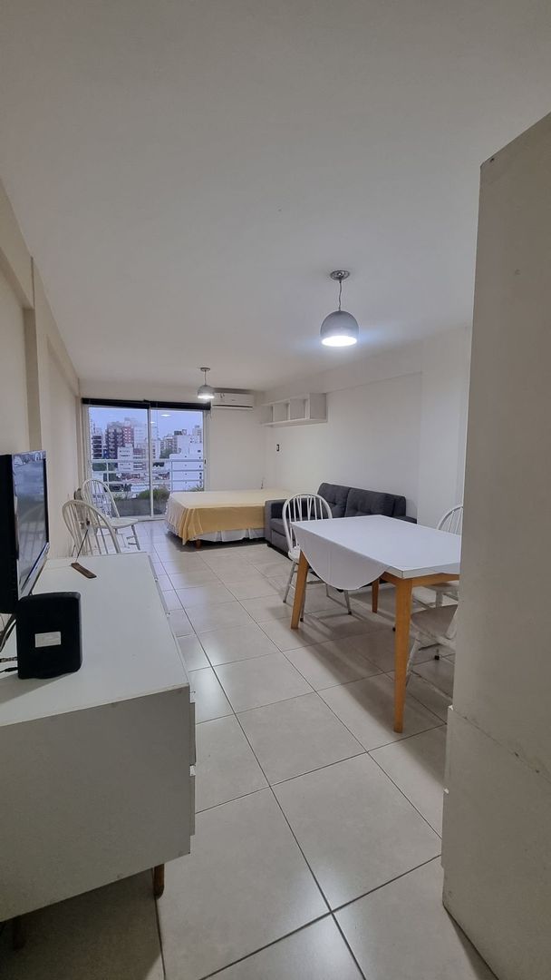 FH Venta Monoambiente lateral vista abierta