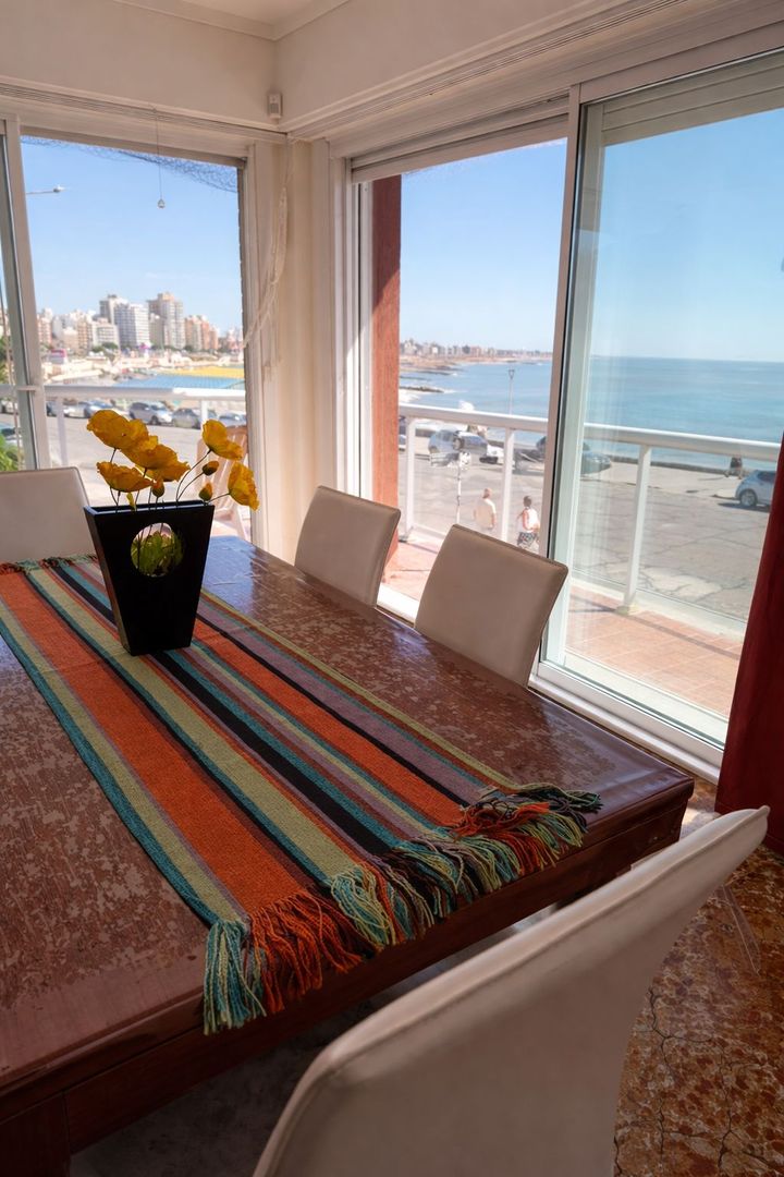 VENTA SEMIPISO 4 AMBIENTES FRENTE AL MAR 