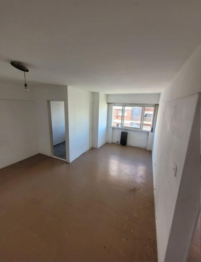 Dos ambientes en venta 