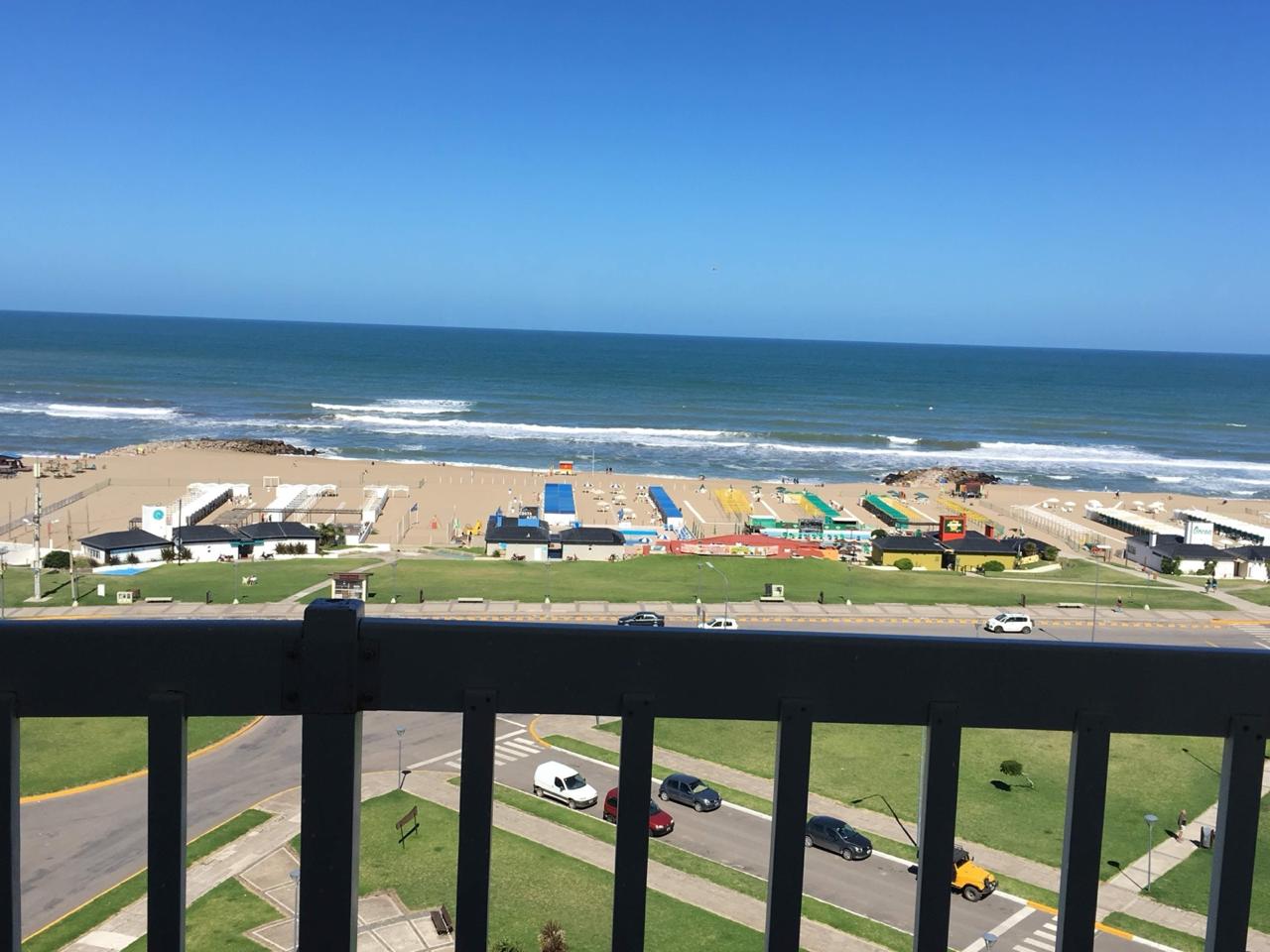 Excepcional departamento vista al mar en Miramar 