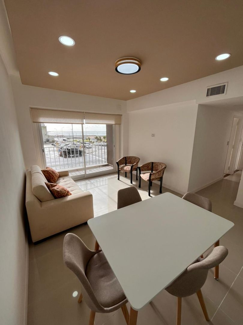 DEPARTAMENTO 3 AMB. C/BALCON SALIENTE