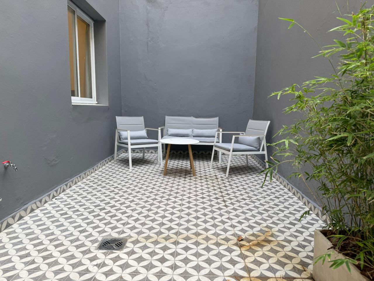 3 AMBIENTES C/ 2 PATIOS PROPIOS INTERNO