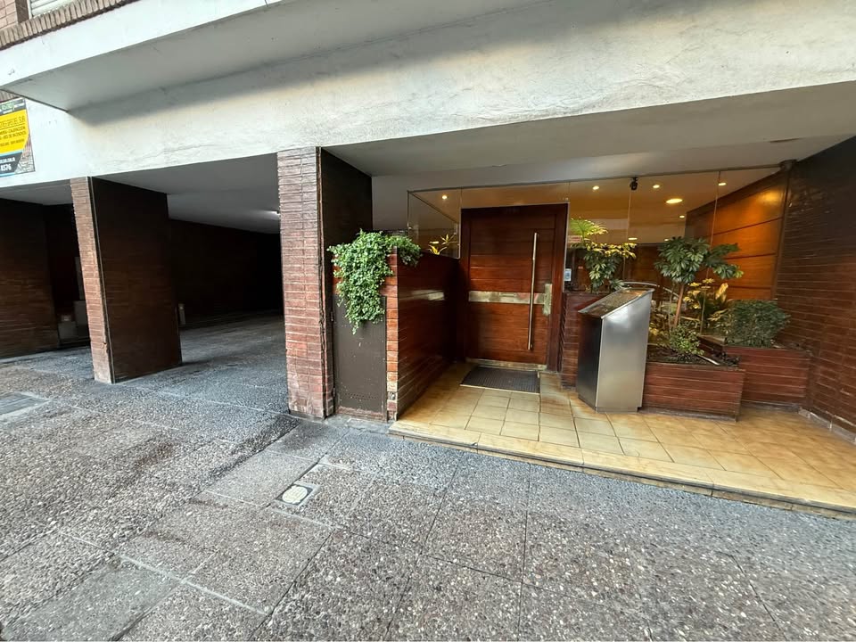 FH Venta ambiente contra frente abierto, Aldrey