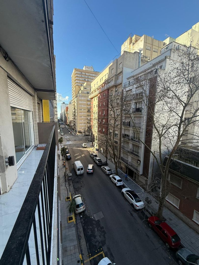 DEPARTAMENTO 2 AMB.COCHERA