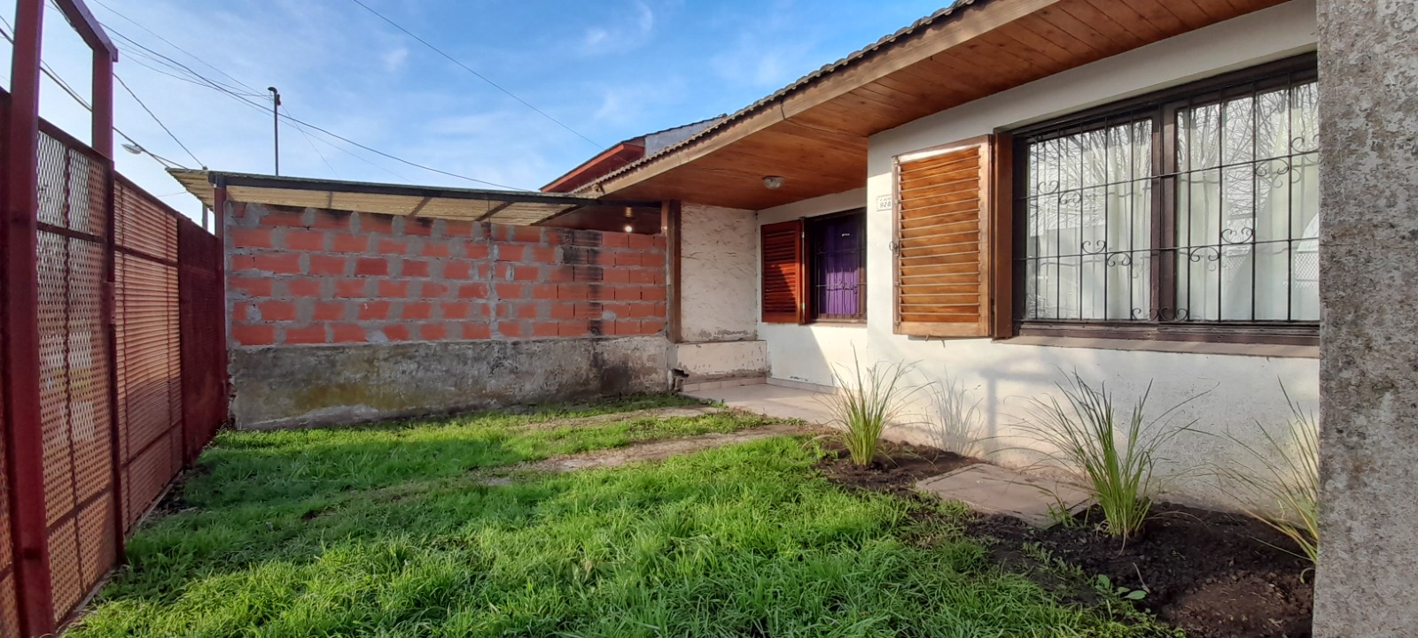 CASA 3 AMB.ENTRADA DE AUTO