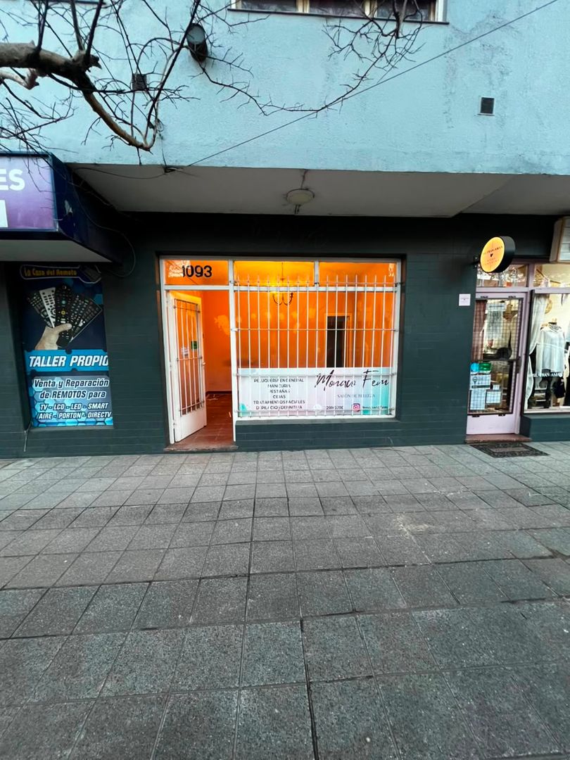 ALQUILER LOCAL EN MIRAMAR CALLE 38 Y CALLE 21