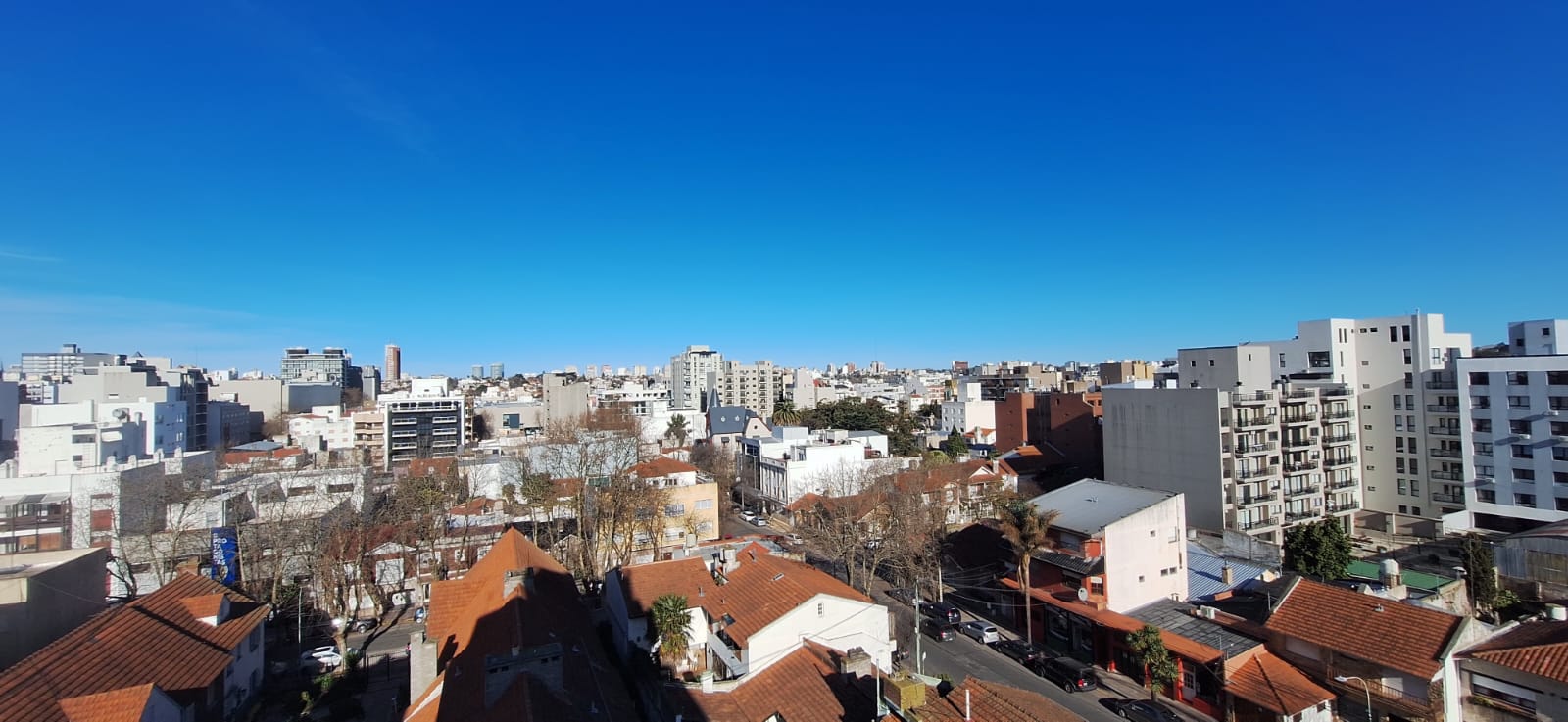 Dpto.un ambienteal contrafrente