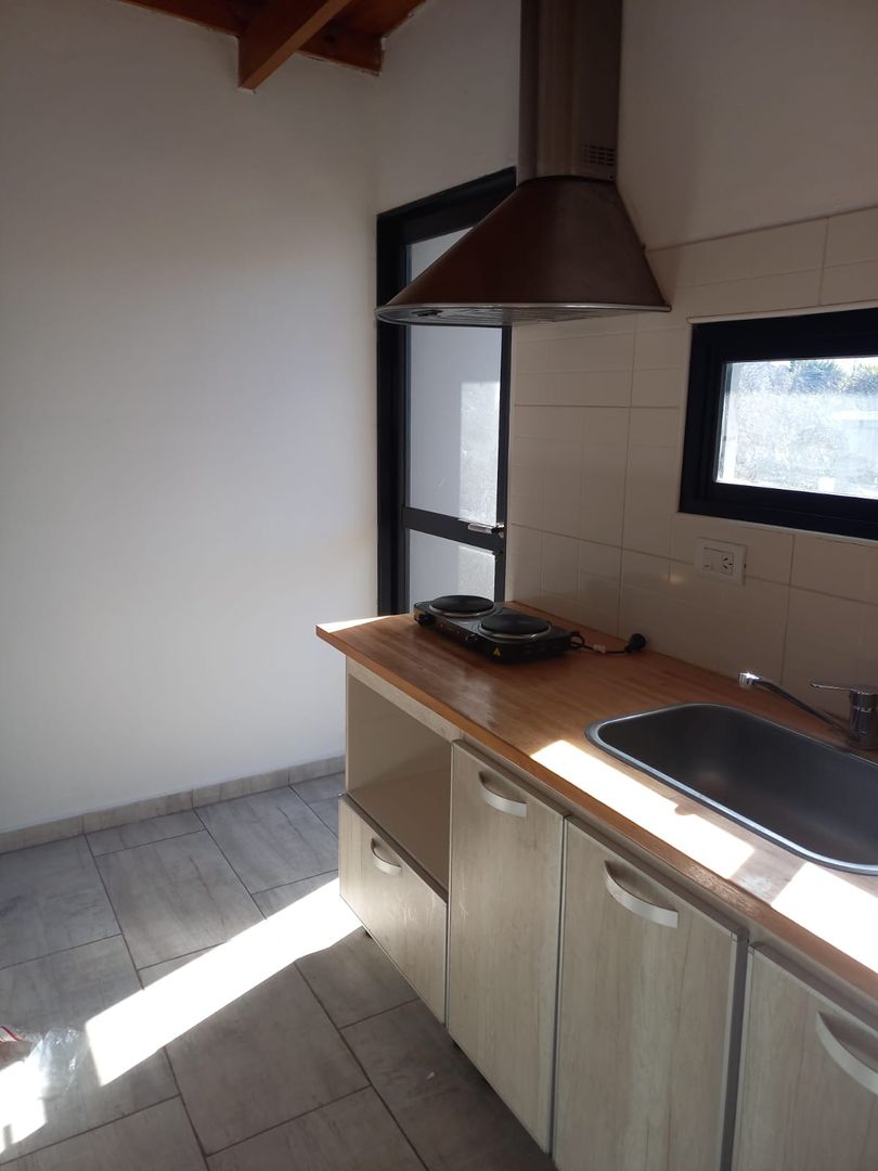 PH de 1 Ambiente con Balcón – Villa Primera