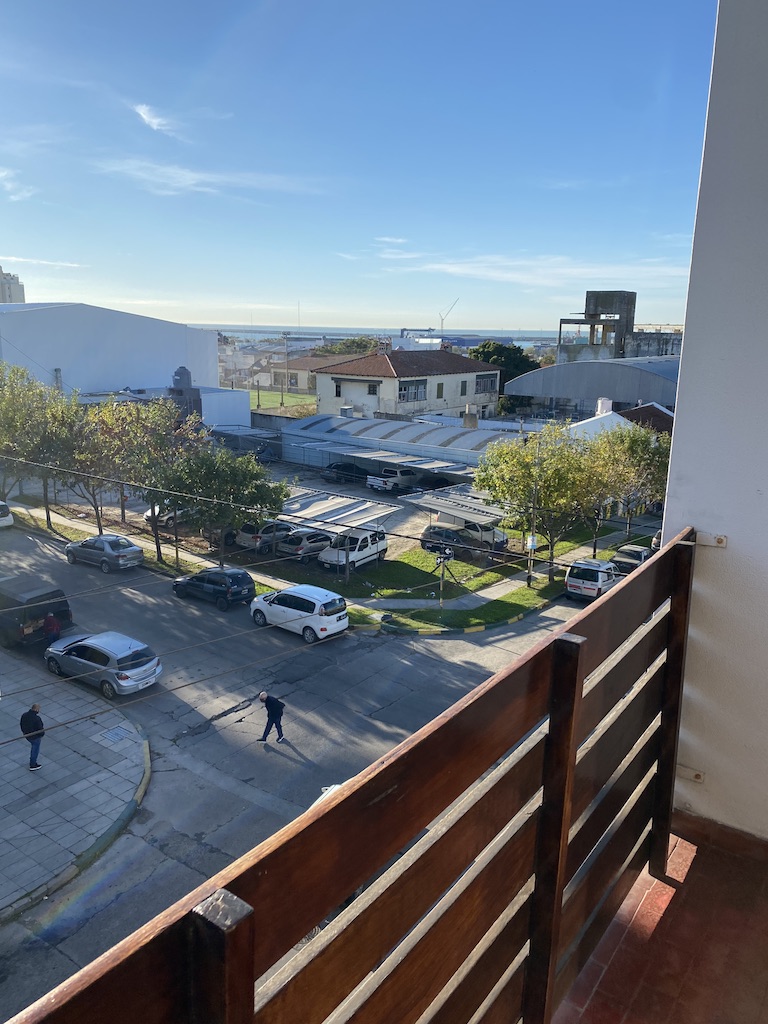 VENTA/ALQUILER 3 Ambientes c/Dependencia y Terraza