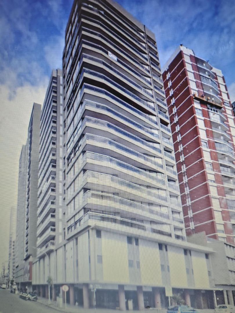 Venta Cochera Cubierta Edificio Diag Alberdi 2332