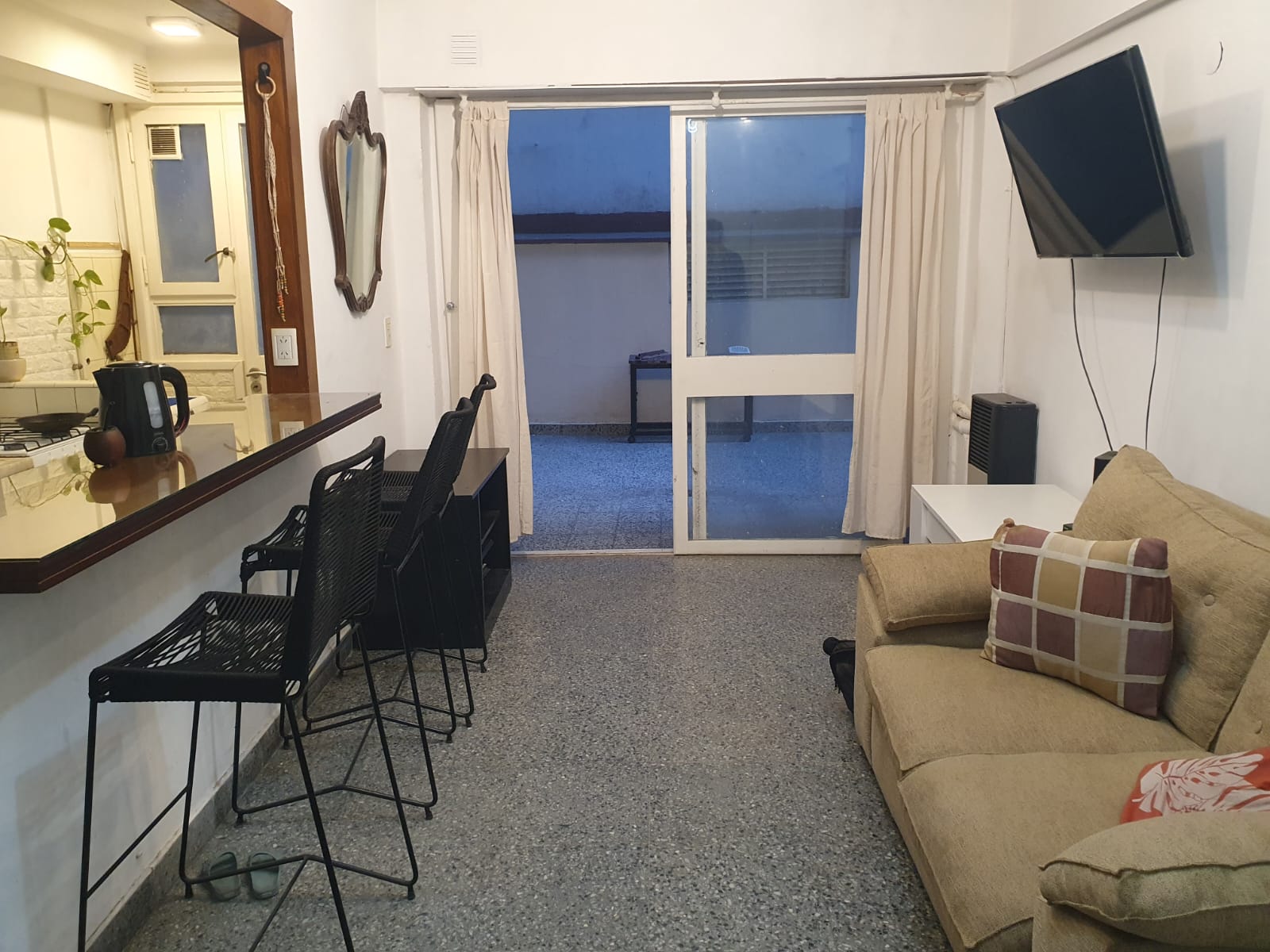 Departamento 2 ambientes - Plaza Colon -
